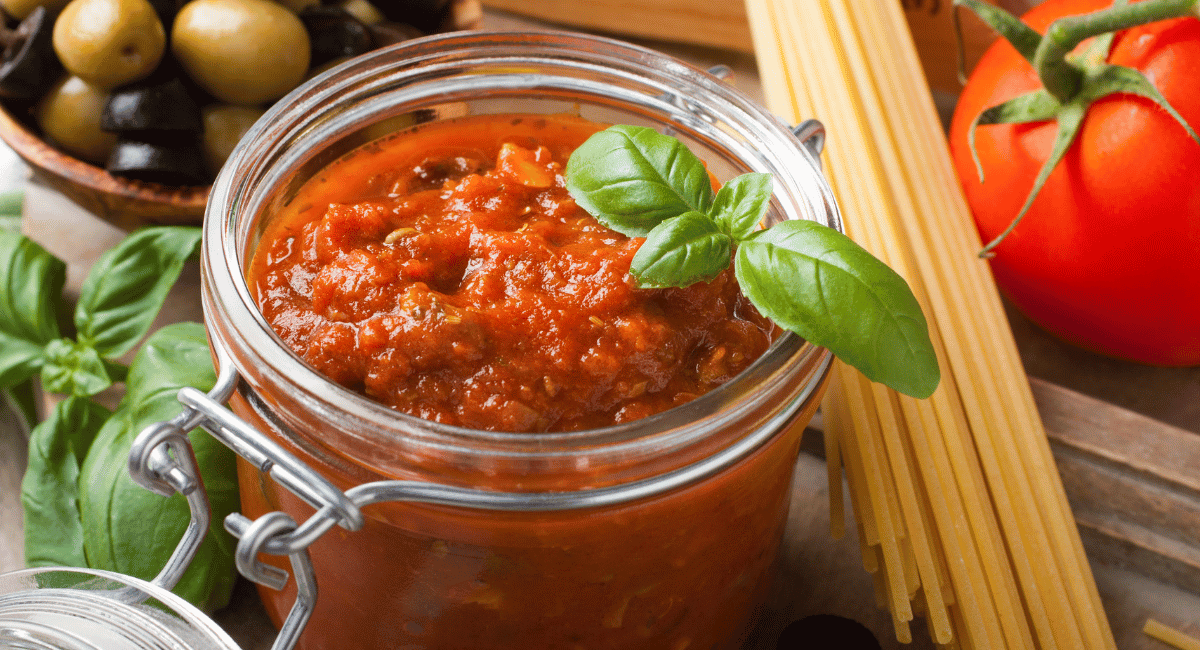 10 Unhealthiest Pasta Sauces on Grocery Shelves